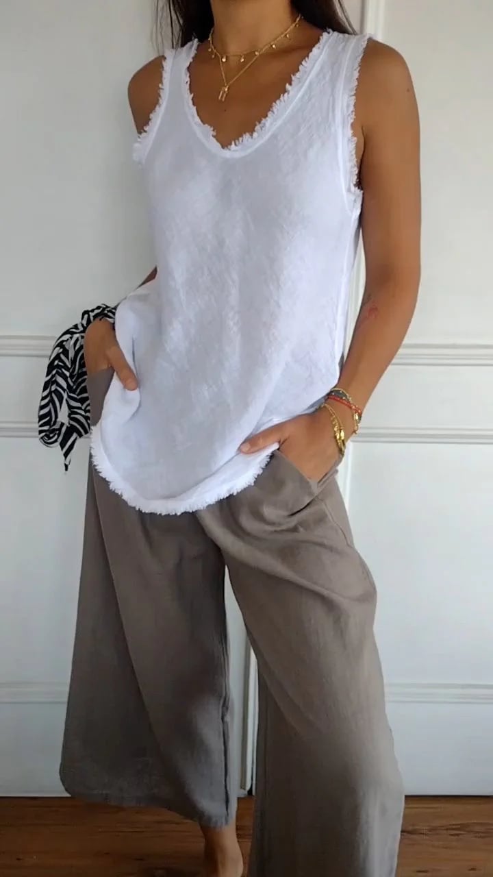 Seren | Ruffle Sleeve Peplum Top